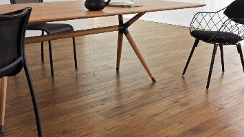 Georgia Kaindl Laminate Floor